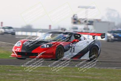 media/Jan-18-2026-CalClub SCCA (Sun) [[8bc6468723]]/Group 5 Race/Turn 1/